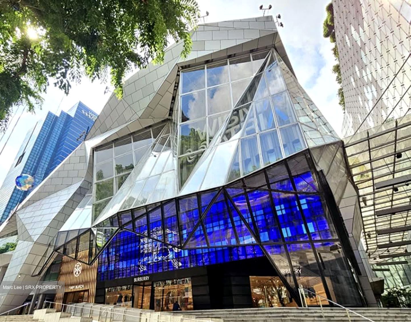 Wisma Atria (D9), Office #570929161